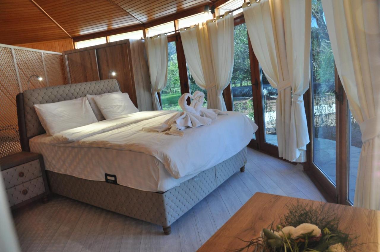 Arcadia Hotel Çıralı Buitenkant foto