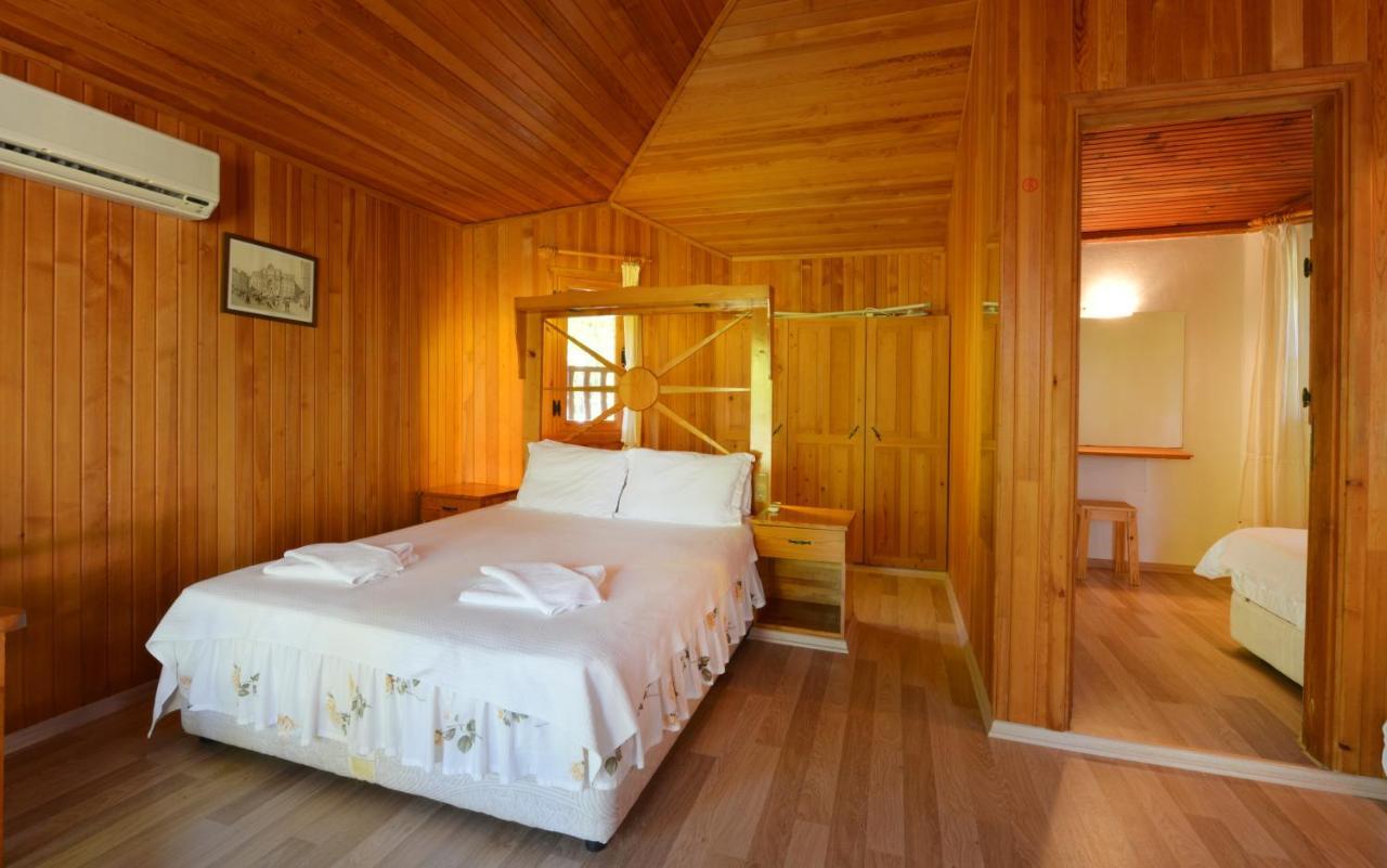 Arcadia Hotel Çıralı Buitenkant foto