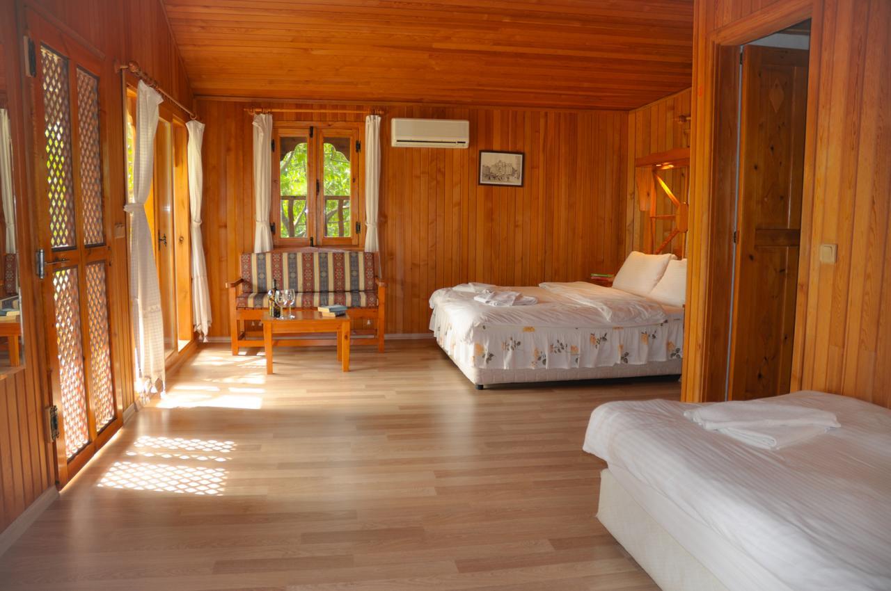 Arcadia Hotel Çıralı Buitenkant foto